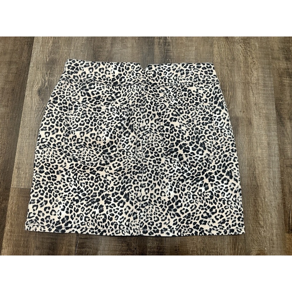 Express nwt Hi Rise Leopard Print Skirt Size 12